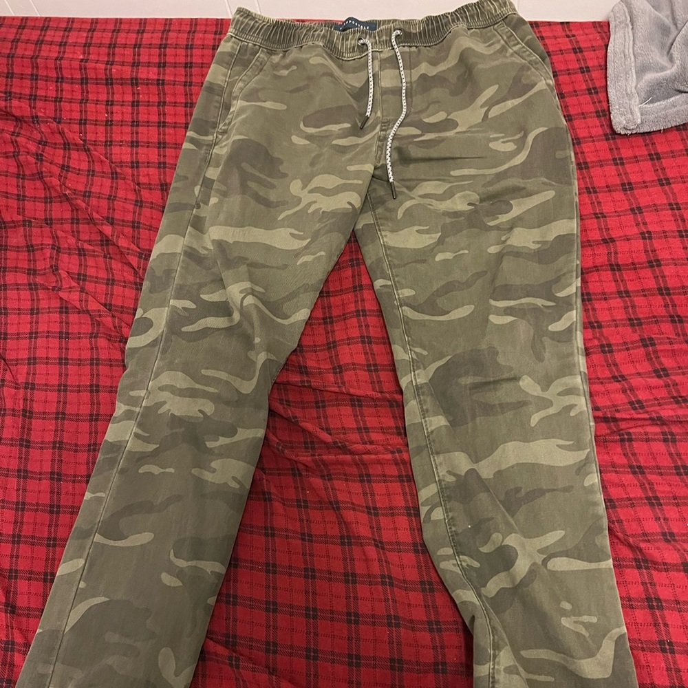 Aeropostale Camouflage joggers in size XS